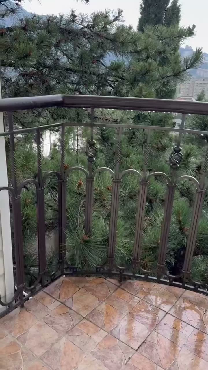 Кованые балконы