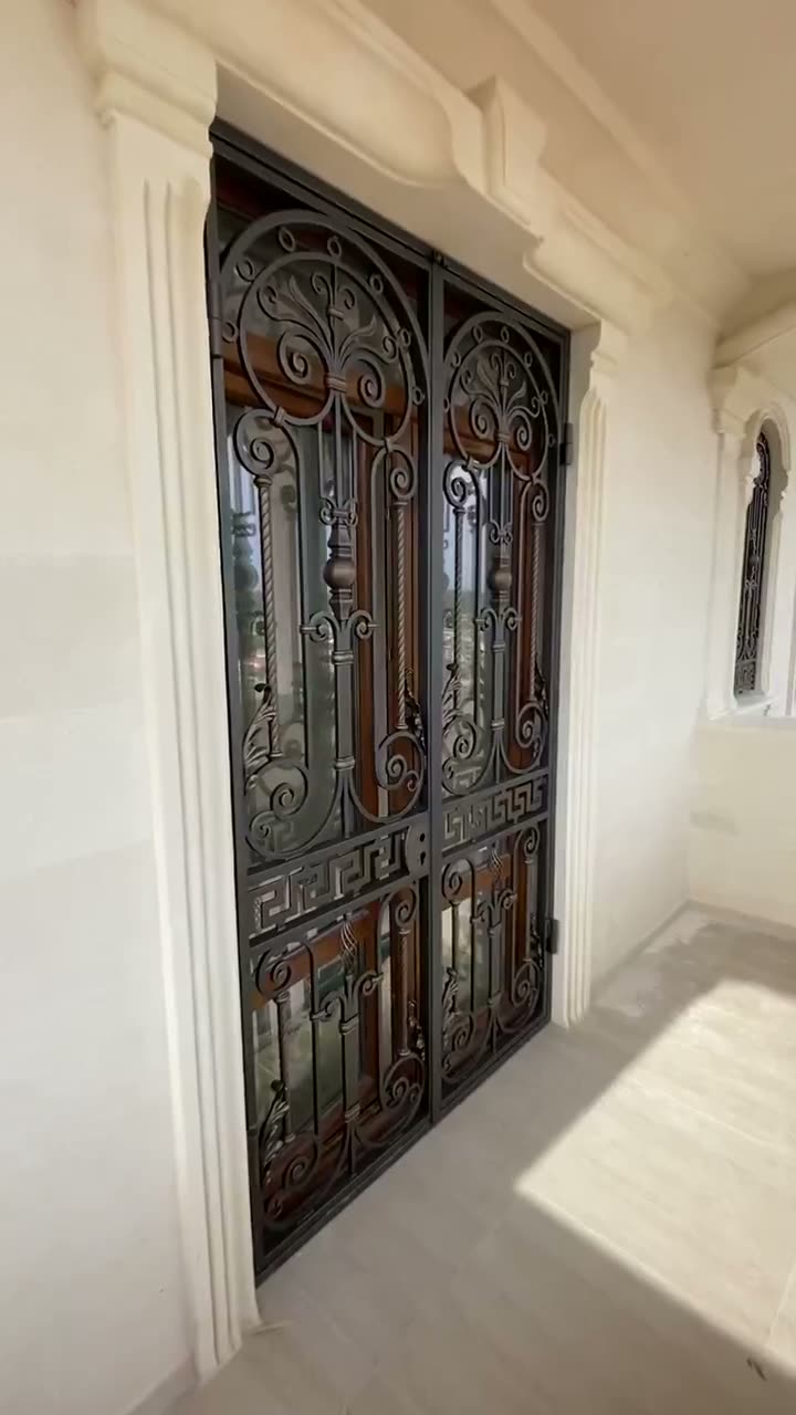 Кованые ворота