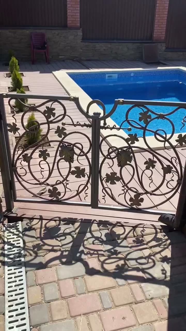 Кованые ворота